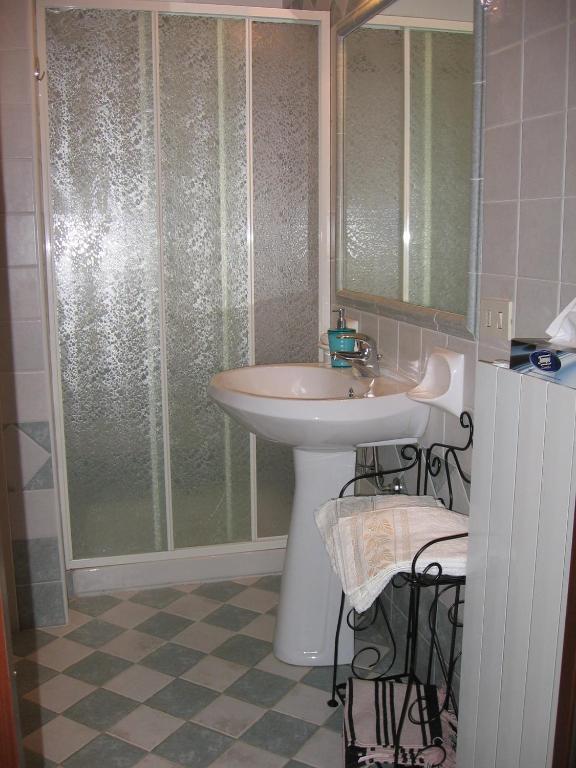 Lo Scoiattolo E La Noce Bed and Breakfast Stresa Habitación foto