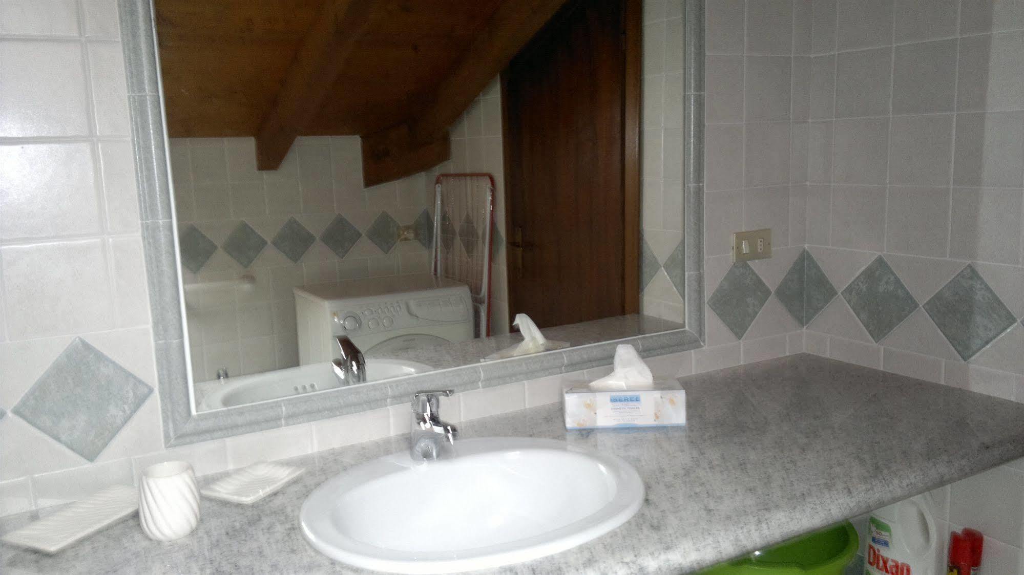 Lo Scoiattolo E La Noce Bed and Breakfast Stresa Exterior foto